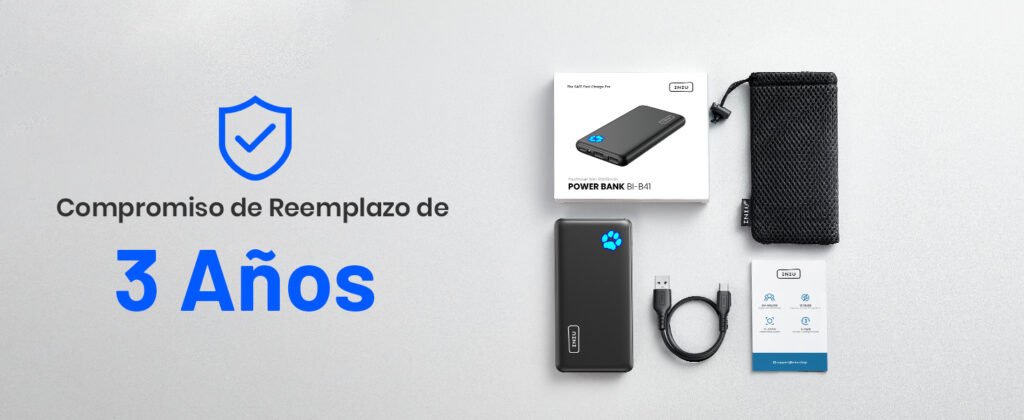 Power bank INIU con garantía de 3 años, cable y funda, presentación de producto sobre fondo gris.