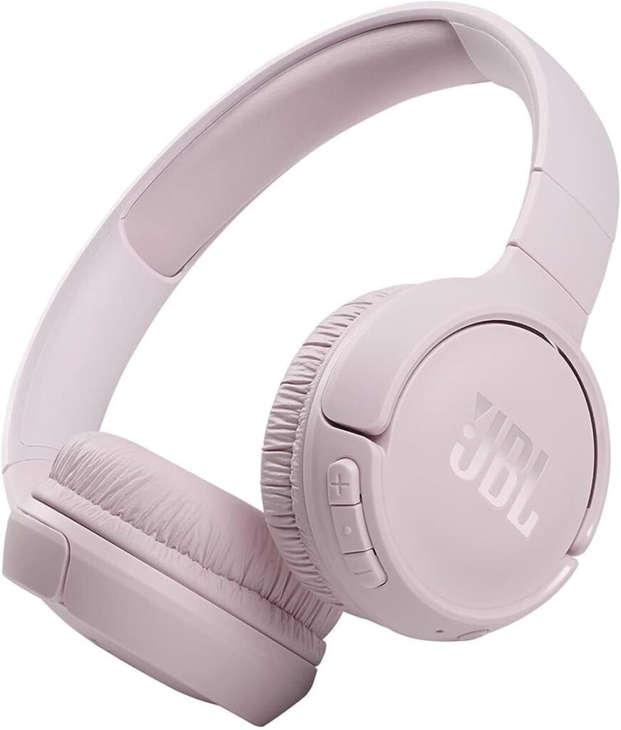 Auriculares over-ear inalámbricos JBL TUNE 510BT en color rosa con controles en el auricular